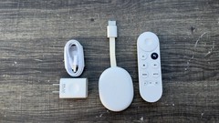 Google Chromecast with Google TV 4K Media Streamer Model GZRNL