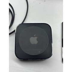 Apple TV HD 4th Gen 32GB Black Media Player A1625 with Siri Remote A1962 Box