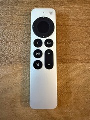 Apple TV 4K 3rd Generation WiFi + Ethernet 128GB (MN893LL/A) – Black