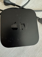 Apple TV A1625 4th WIFI HD Media Streamer w/ Remote A1513 Tested