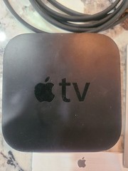 2014 Apple TV 3rd Generation HDMI 1080p Remote Included open box