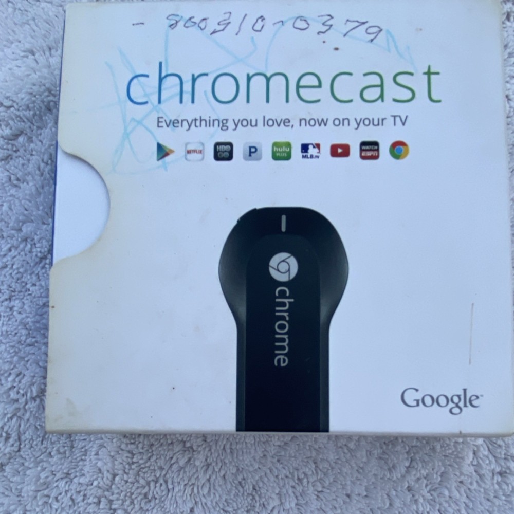 Google Chromecast (1st Gen) Streaming Media Player Black Wi-Fi HDMI USB 1080p