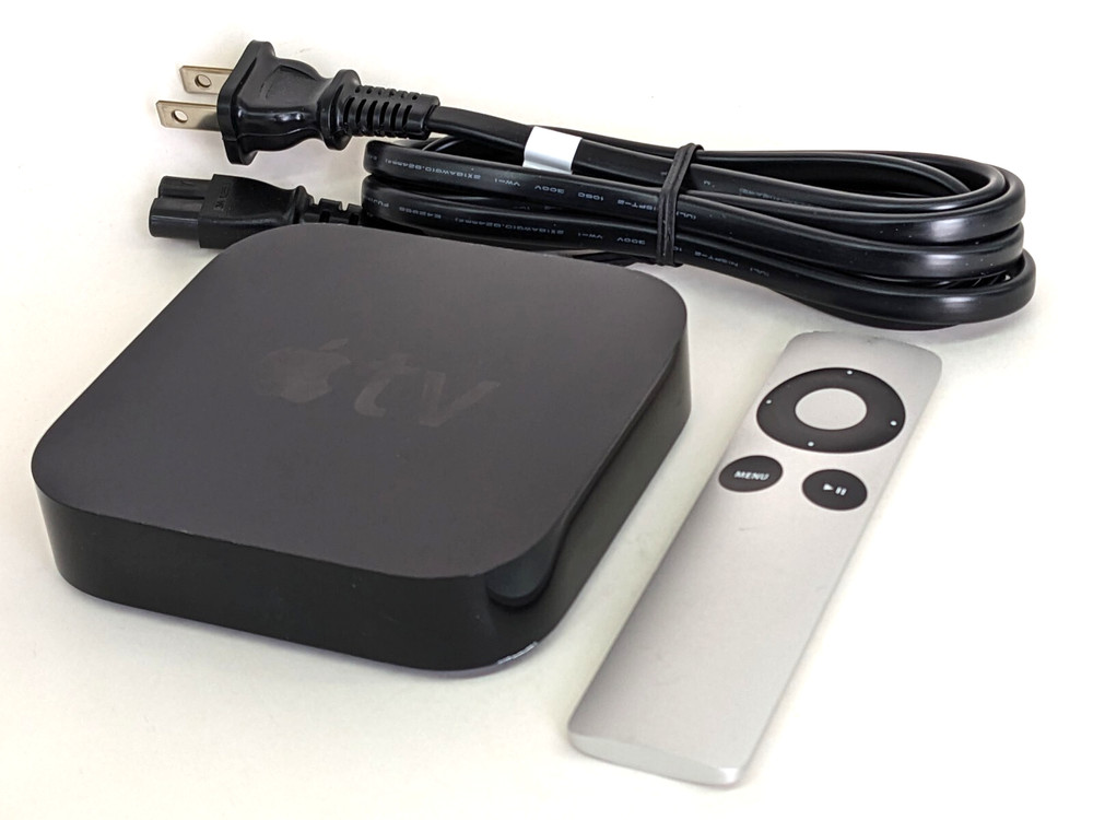 Apple TV (3rd generation, Early 2012) FHD Media Streamer w/ Remote & Power Cord