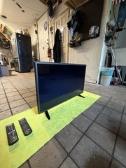 LG 32LH57 32 Smart TV (2 Remotes) (With Power Cord) Tested Working