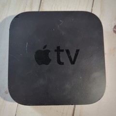 Apple TV (3rd Generation) 8GB A1427 – Black w/ Apple TV OEM Power Cord 2.5A 125V