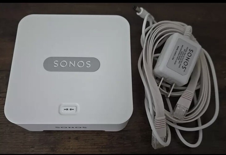 Sonos BR000 Wireless Bridge White – Seamless Multi-Room Audio Connection