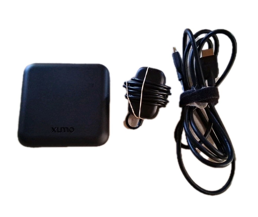 Xumo XiOne-SC(B) Stream Box 4K Ultra HD , Power Cord, HDMI Cord ,No Remote
