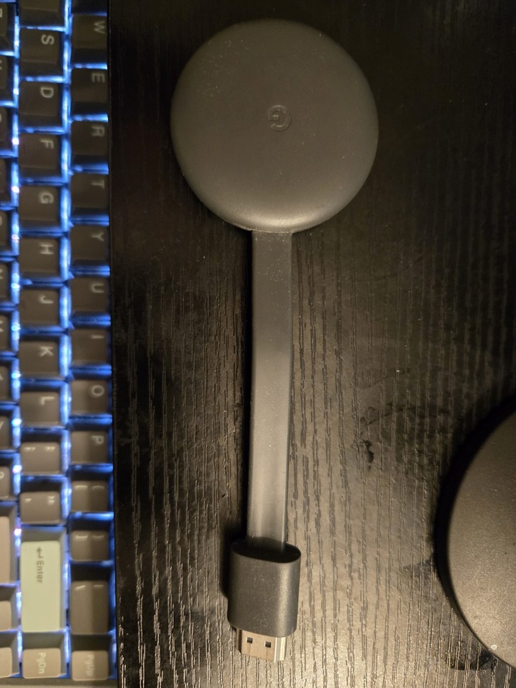 Google Chromecast NC2-6A5 HDMI Media Streamer