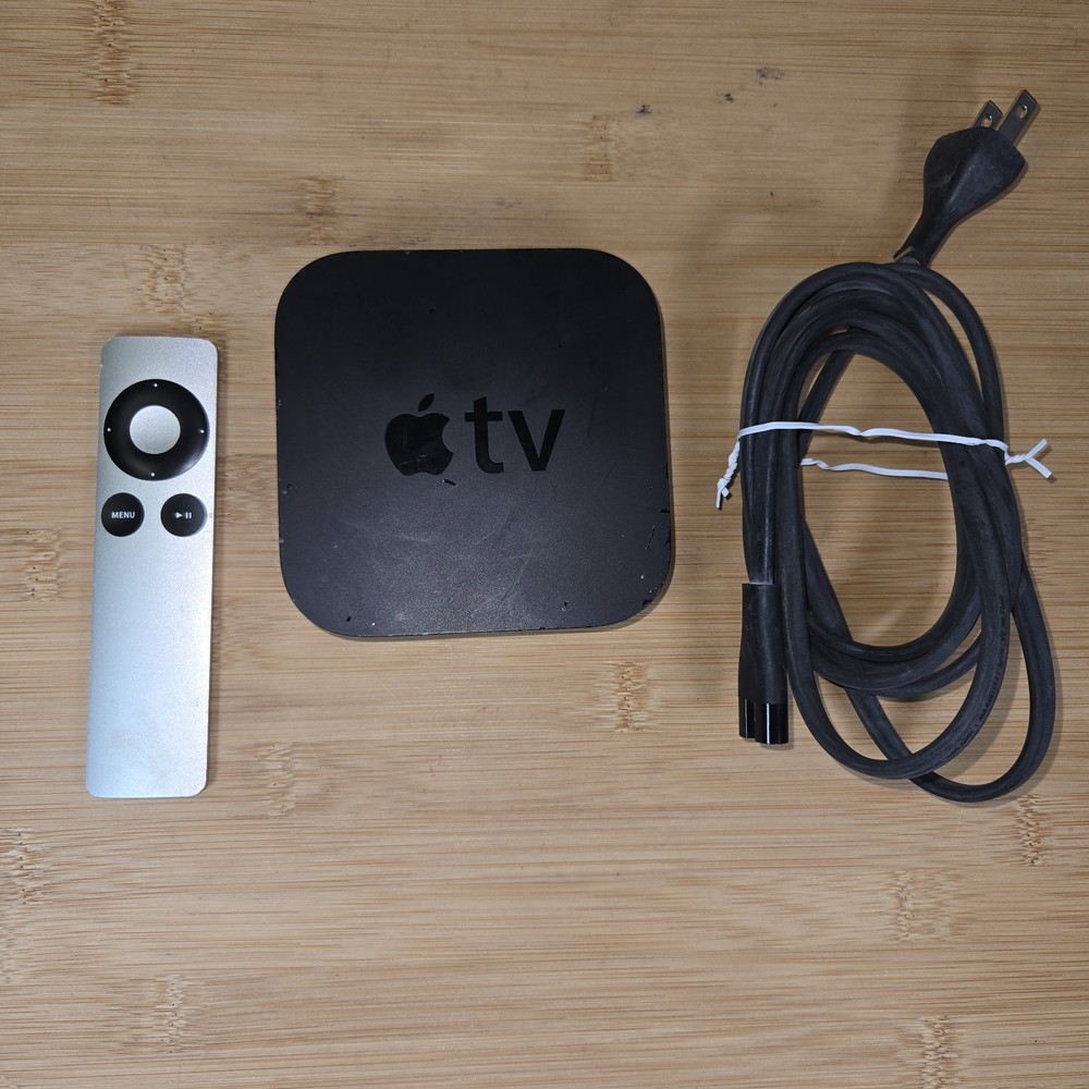 Apple TV (4th Generation) 32GB HD Media Streamer A1625 – Black (MR912LL/A)