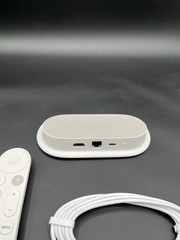 Google TV Streamer 4K 32GB with Voice Remote – Porcelain