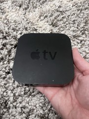 Apple TV Media Streamer-A1378 w/remote NO CORDS – Used
