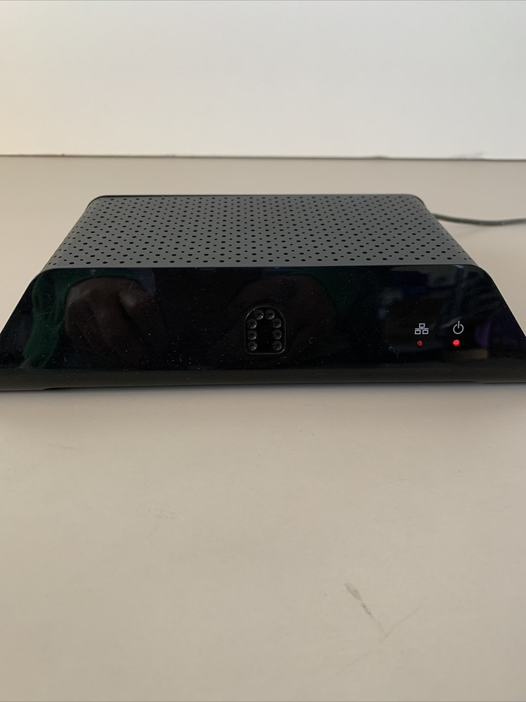 Slingbox Solo SB260-XXX Media Streamer – Excellent Condition