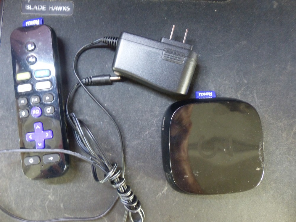 Roku 3 (3rd Generation) Media Streamer 4230R – Black