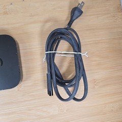 Apple TV (4th Generation) 32GB HD Media Streamer A1625 – Black (MR912LL/A)