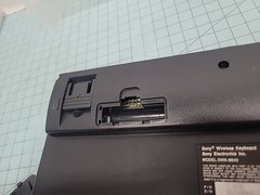 Sony Webtv Keyboard SWK-8640 And Remote Control RM-Y801