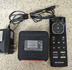 Netgear Neotv Streaming Player NTV200-Unit Only- with remote & with Pwr Crd.