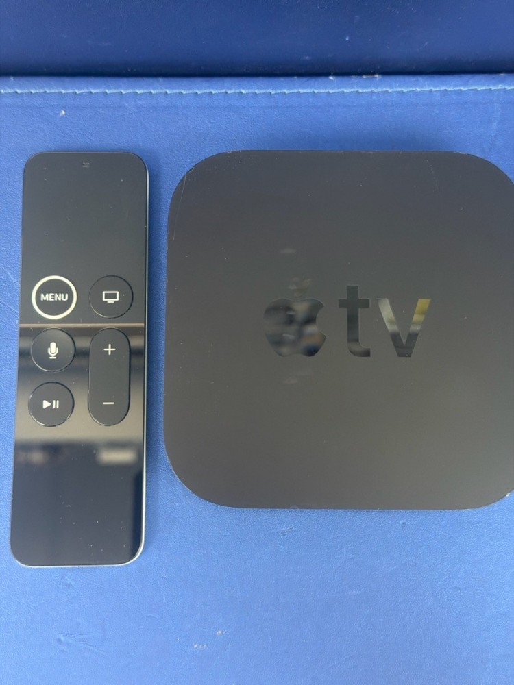APPLE TV 4K A1842 32GB W/ HDMI POWER & REMOTE CHARGER (48240-11)