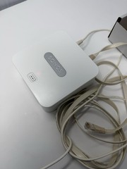 Sonos Bridge Wireless HiFi System/Ethernet Switch with Power Cord.