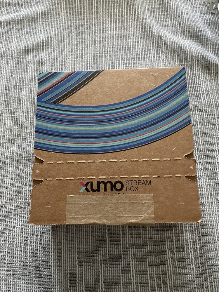 Xumo Stream Box Model SCXI11BEIv2 4K Streaming NEW IN BOX