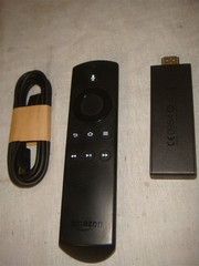 AMAZON LY73PR FIRETV STICK 2ND GEN FIRE TV WITH REMOTE & ACCESSORIES