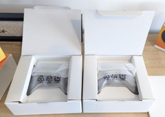ASUS Google Nexus Player TV Streaming Device TV5001, controller, and 2 Game Pads