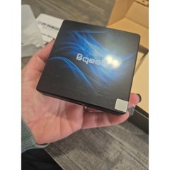Ott TV Box Android Smart Life AX9 R2 Max CPU Quad Core 4GB Wifi New open Box