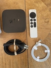 Apple TV HD 32GB 1080p 4th Gen Wi-Fi HDMI Streamer w/ Siri Remote A1625