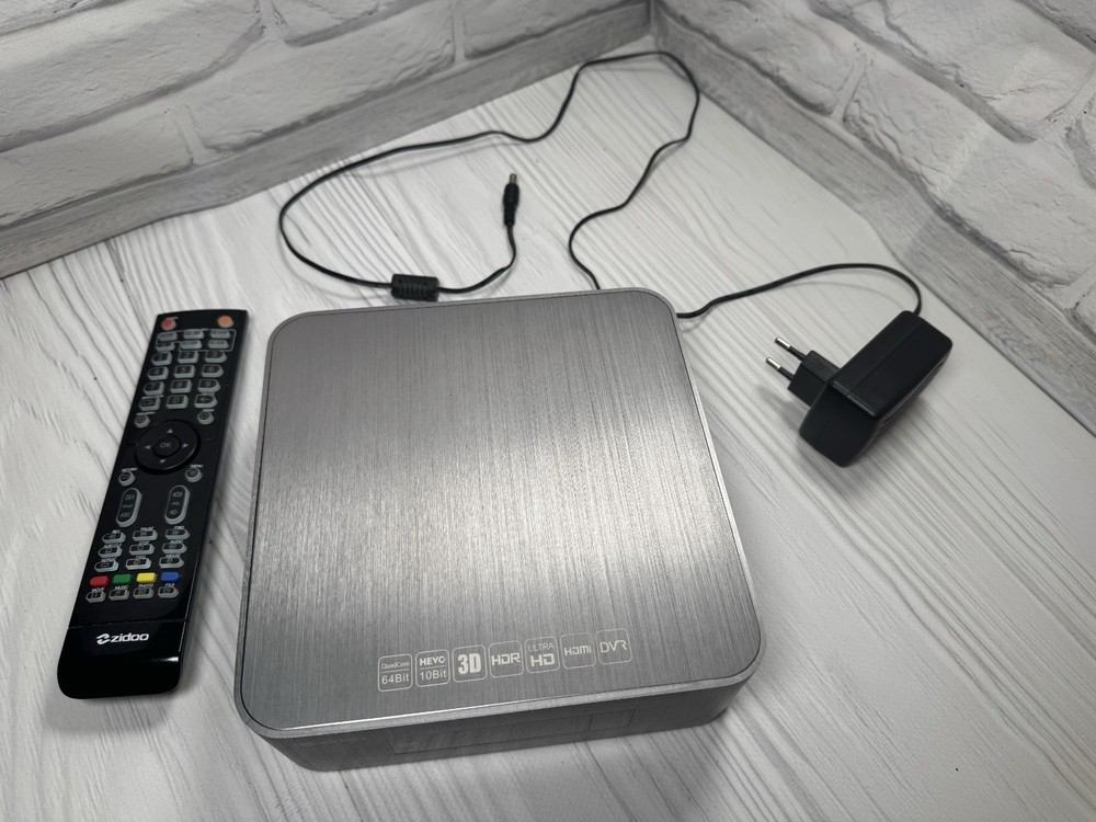 Media player Zidoo X10 Android TV Box set-top box