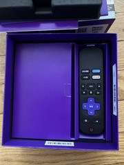 Roku Ultra LT 4K/HDR/Dolby Vision Streaming Device 2022 Roku Voice Remote