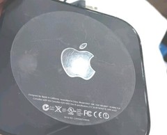 Apple TV (3rd Generation) 1080P Media Streaming Player A1469/A1427 With Remote