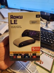 Roku LE HD Streaming Media Player High Speed HDMI Cable & Remote (3930S3) – NEW™