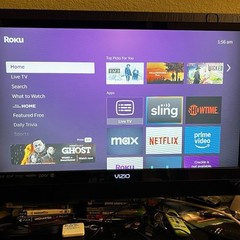 Roku Express 4K+ 3941R (3941X) Streaming Media Player w/ Voice Remote