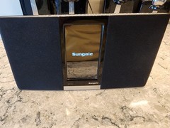 Sungale Wireless Internet Radio, Touchscreen Model: KWS433+