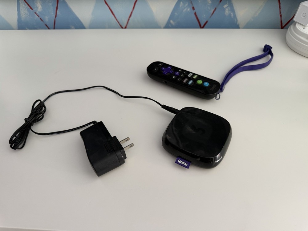 Roku 3 4200X 3rd Gen 1080p Wi-Fi Streaming Media Player w/ Voice Remote