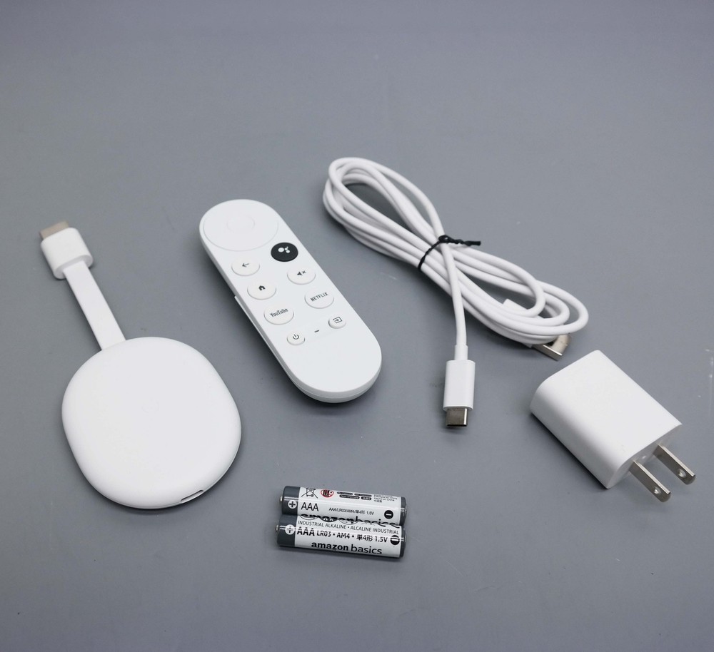Google Chromecast with Google TV Media Streamer GA03131-US – Snow