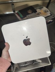 Apple TV model A1409 white IC 579C Unit only!