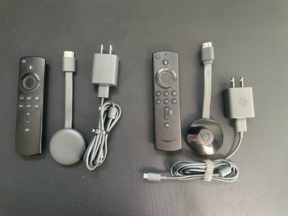 Google Chromecast 3rd Gen NC2-6A5 TESTED Media Streamer w remote x 2pc