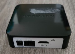 NETGEAR Neo NTV300 WiFi TV Streaming Video Media Player w/Remote & AC Adapter