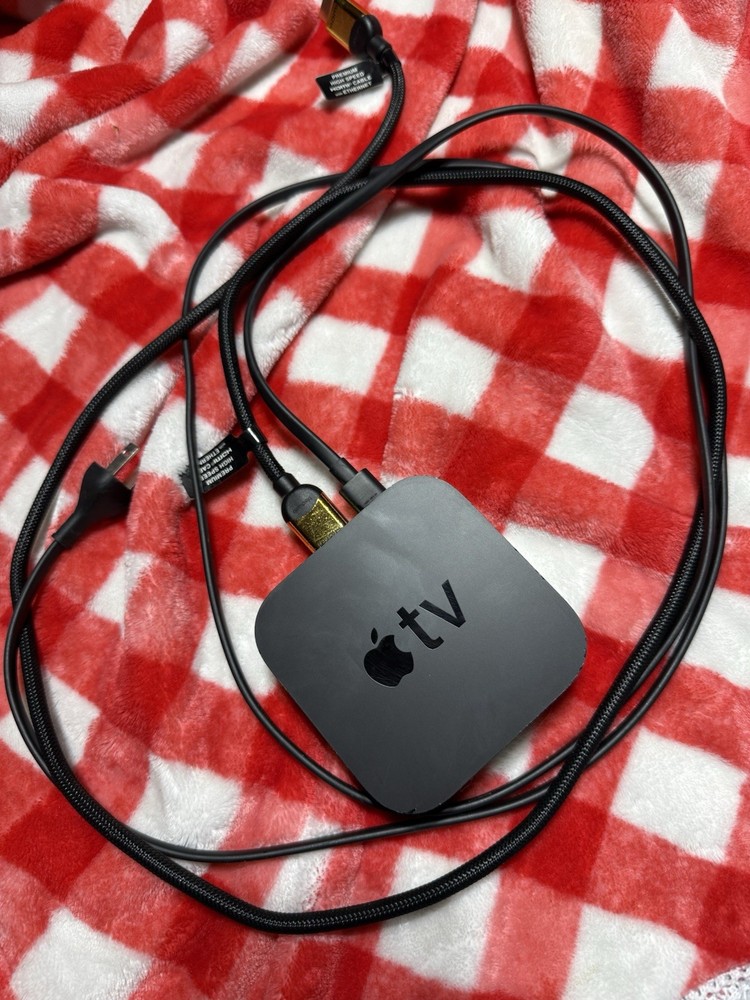 Apple TV A1625 4th Generation 64GB HD WiFi Media Streamer MR912LL/A No Remote