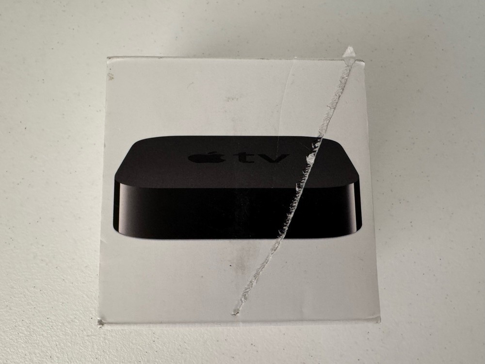 Apple TV 3rd Gen A1469 MD199LL/A Open Box New Sealed Box Damaged