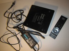 Sony SMP-N200 Network Media Player / Remote / Power Adapter / Complete