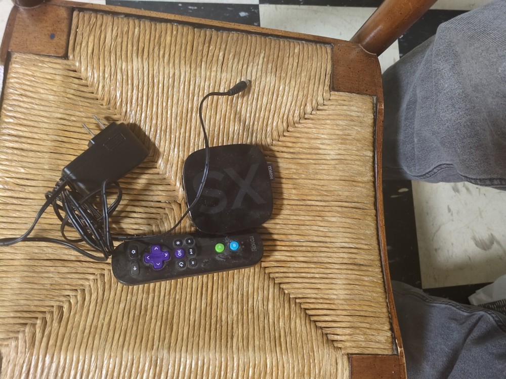 Roku 2 XS (2nd Generation) Media Streamer 3100X – Black