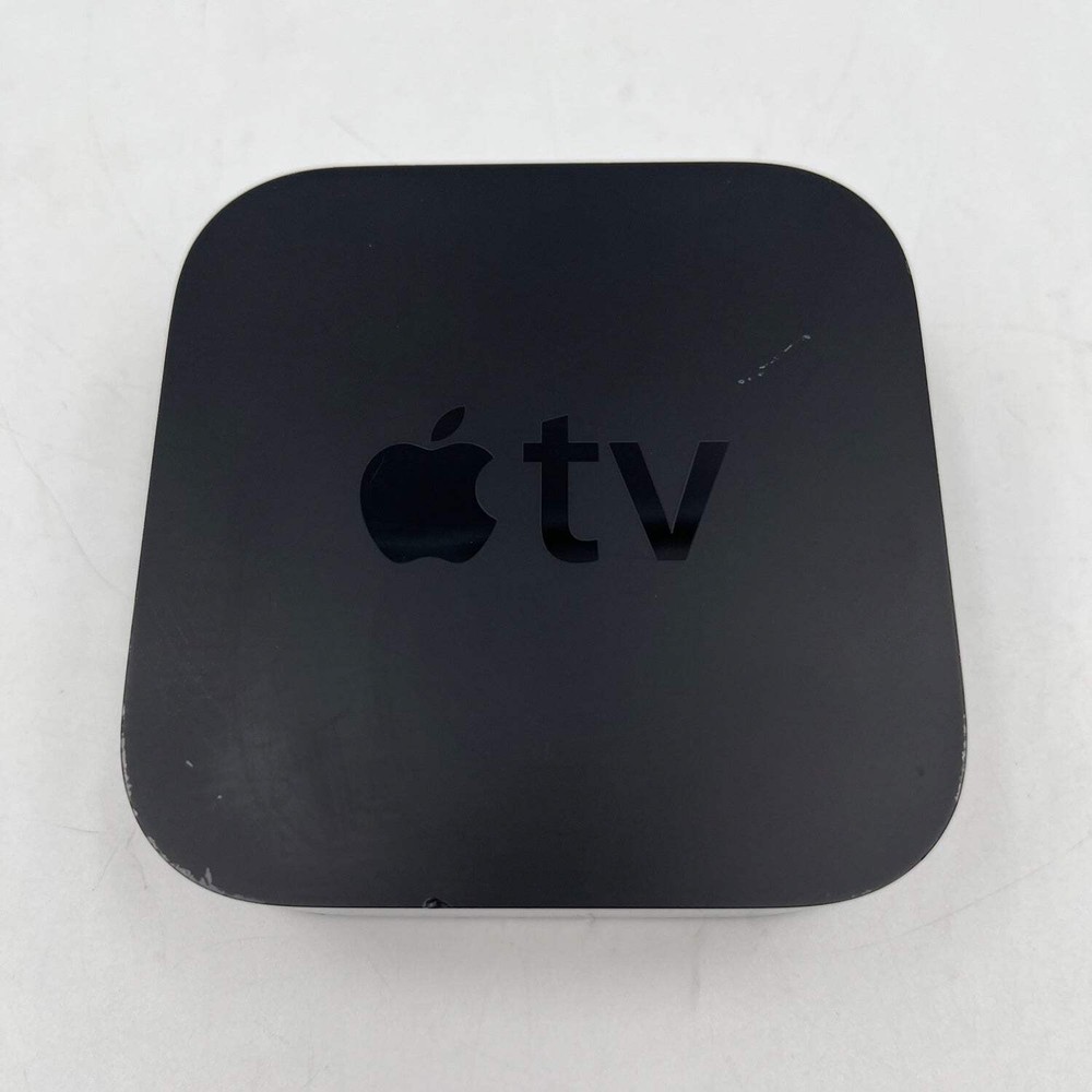 Apple TV 4th Gen 32GB Digital HD Media Streamer WiFi + Ethernet