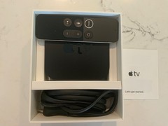 Apple TV 4K 1st Generation A1842 32GB with Remote and Cords