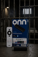 Onn. 28078468 Google TV 4K Streaming Box