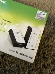 TP-LINK TL-WPA281 KIT 300Mbps Wireless N Powerline Adapter Starter Kit