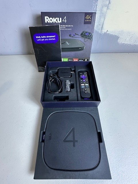Roku 4 4K Streaming Player 4400R w/ Remote & Power Cable/HDMI Cable