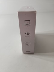 Google Chromecast 1st Gen Streaming HDMI Media Player Dongle WiFi In Box B2