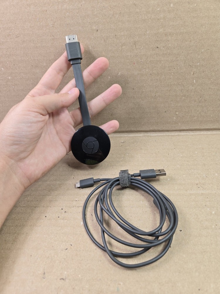Google Chromecast 2nd Generation 1080p Portable Media Streamer (NC2-6A5) Used