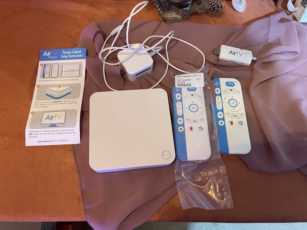 AirTV UIW4010ECH 8 GB 4K Streaming Media Player with Adapter – With EXTRAS!